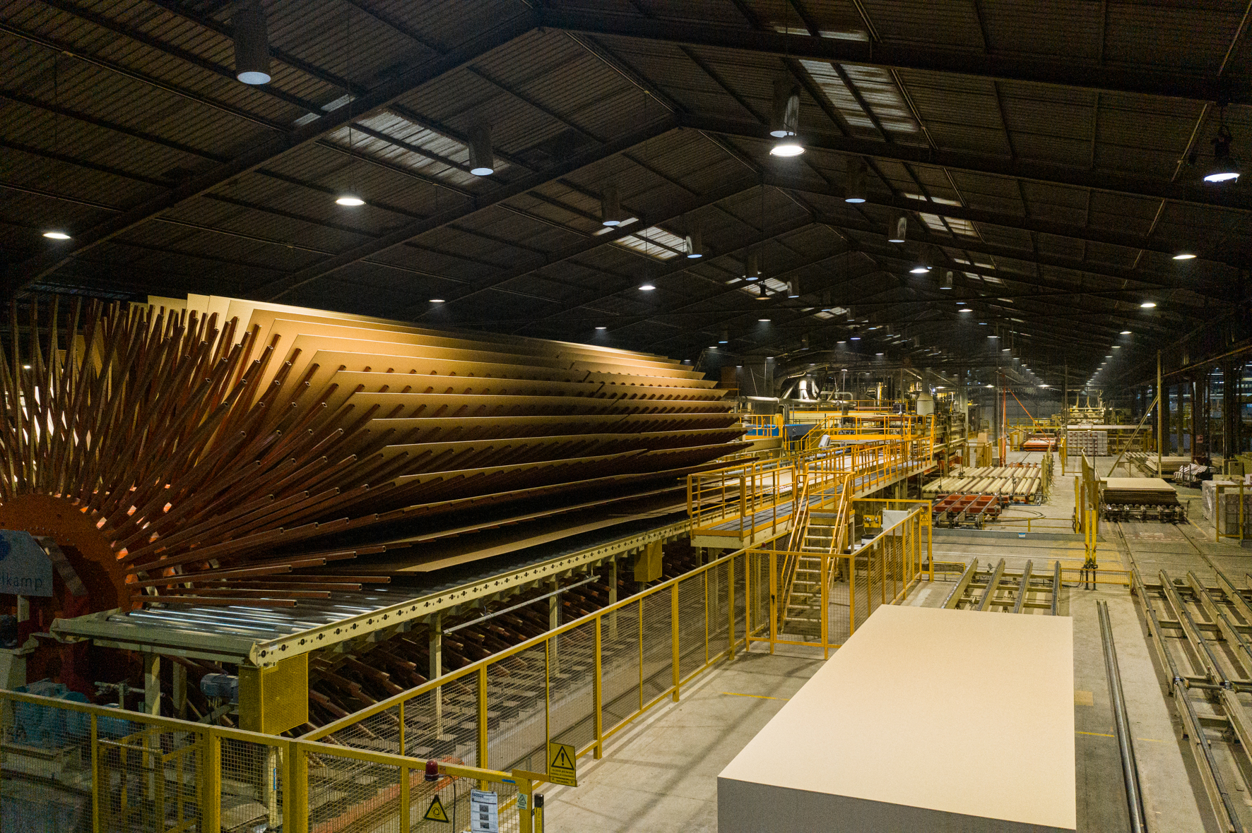 Sonae Arauco installe la première ligne de recyclage de panneaux de fibres au monde